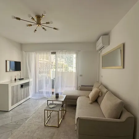 Magnificent Flat In With Swimming Pool Appartement Cap-d'Ail